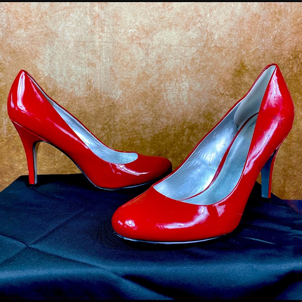 Jessica Simpson Red Pumps sz 10